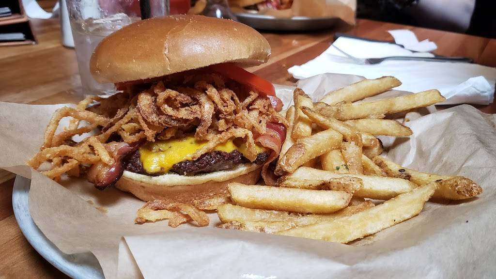 Cheddars Scratch Kitchen | restaurant | 1010 Interstate 70 Dr SW, Columbia, MO 65203, USA | 5734410617 OR +1 573-441-0617