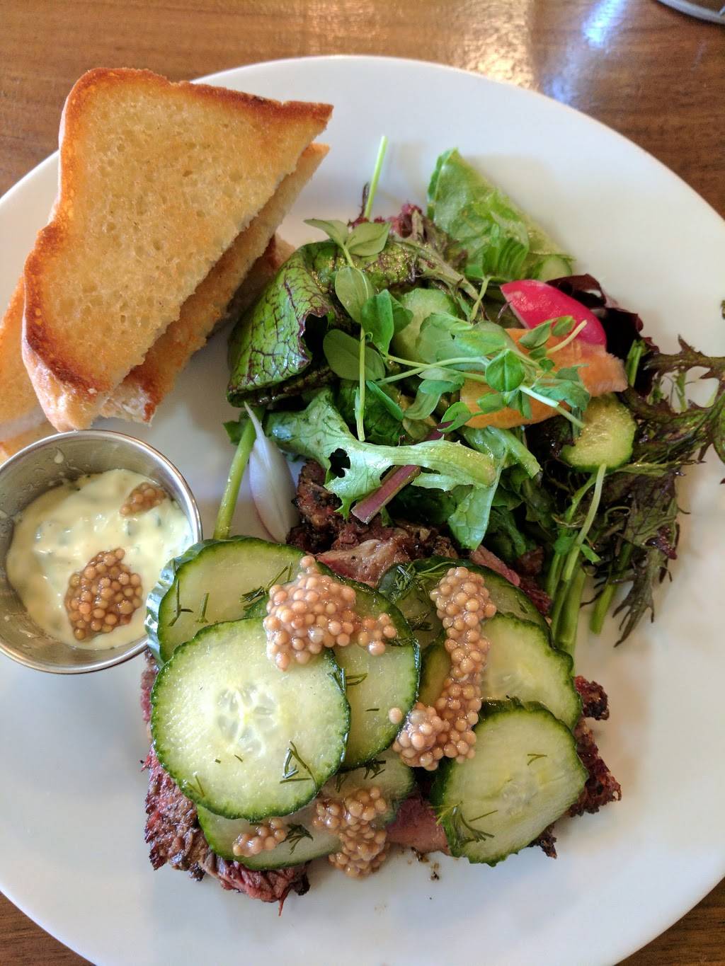 Cow & Quince | restaurant | 407 2nd St, New Glarus, WI 53574, USA | 6085272900 OR +1 608-527-2900