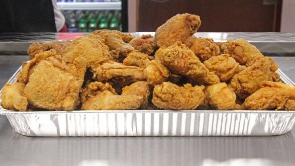 Red Rooster Restaurant | restaurant | 2101 E 71st St, Chicago, IL 60649, USA | 7734937777 OR +1 773-493-7777