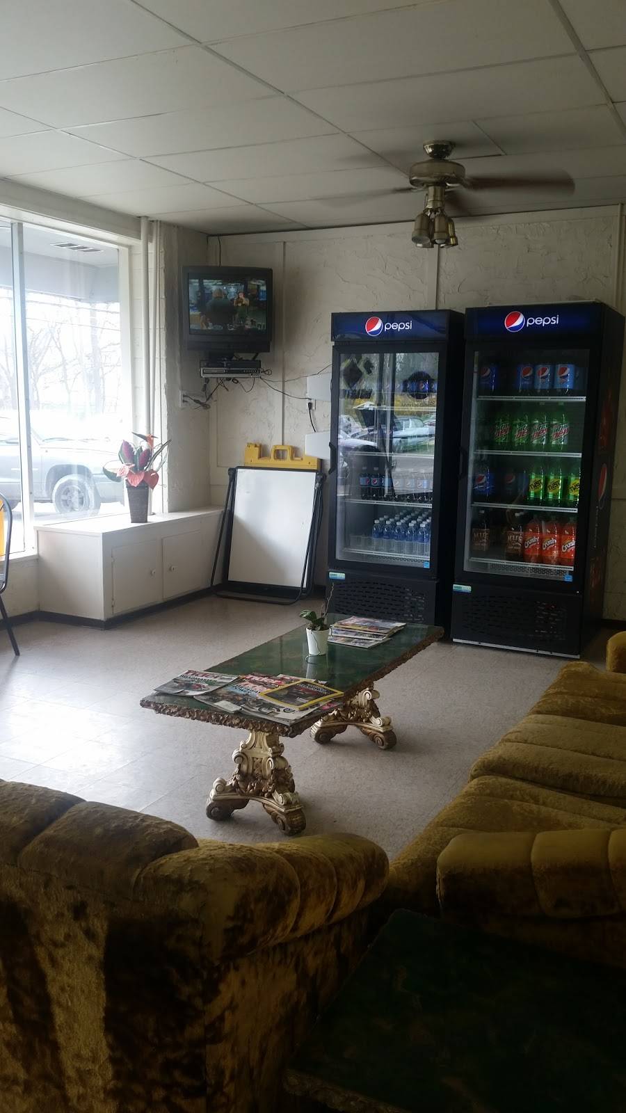 Brionis Pizza | meal takeaway | 36643 Jefferson Ave, Harrison Charter Township, MI 48045, USA | 5864680700 OR +1 586-468-0700