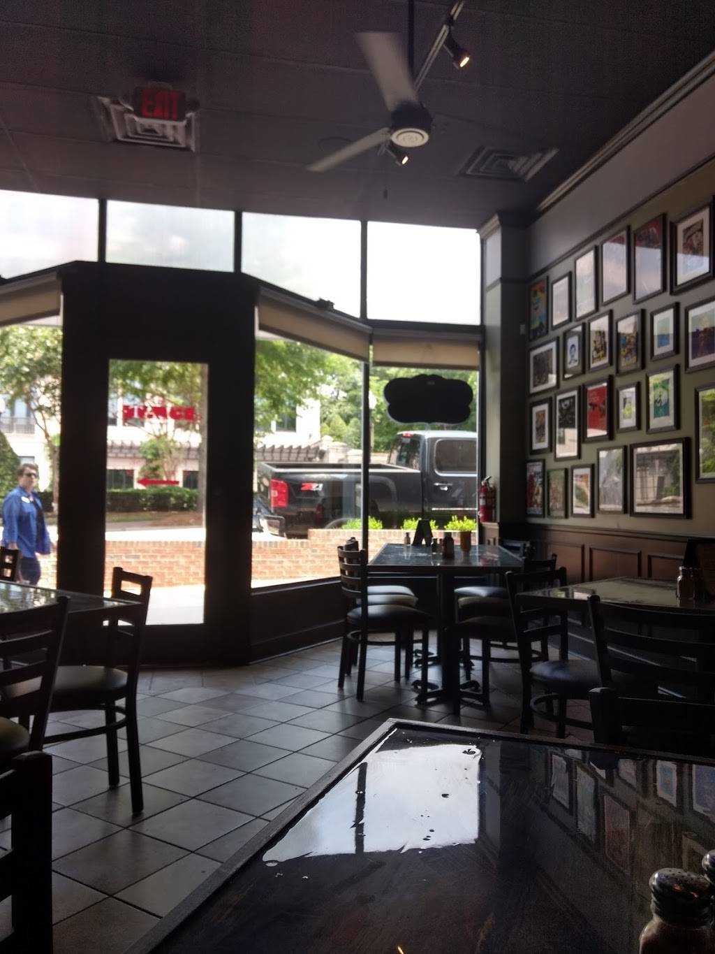 The Flat | restaurant | 116 Magnolia St, Spartanburg, SC 29306, USA | 8643279370 OR +1 864-327-9370