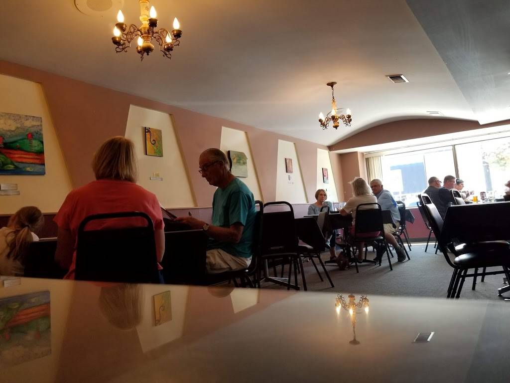 Vernons Tap & Grill | restaurant | 22 Main St E, Kingsville, ON N9Y 1A2, Canada | 5197334288 OR +1 519-733-4288