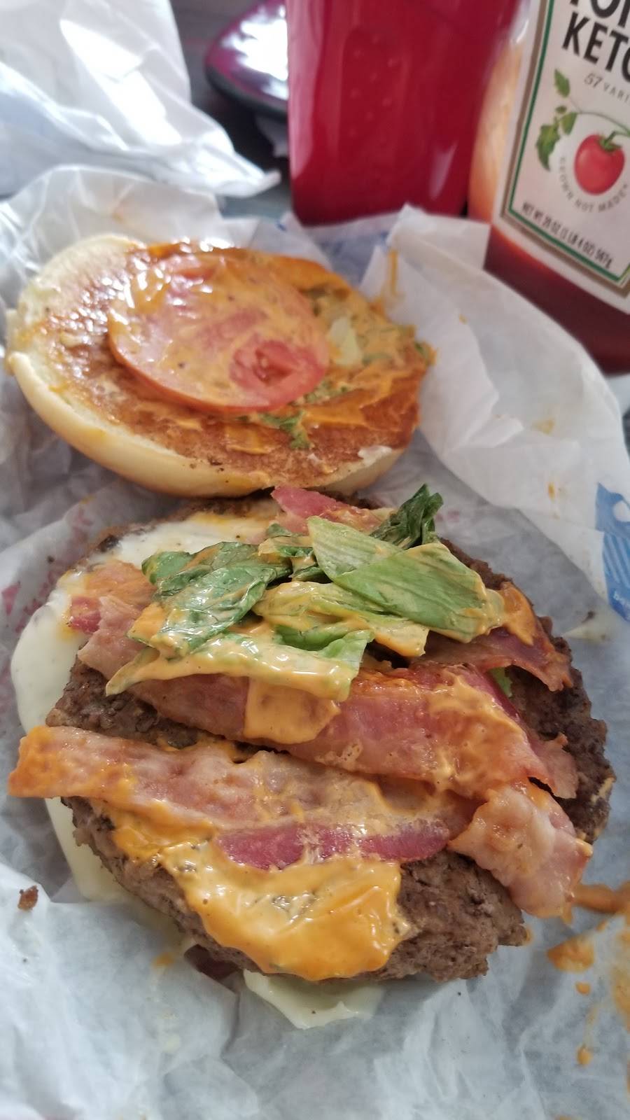 Dairy Queen Grill & Chill | restaurant | 2116 E Spring St, New Albany, IN 47150, USA | 8129447822 OR +1 812-944-7822