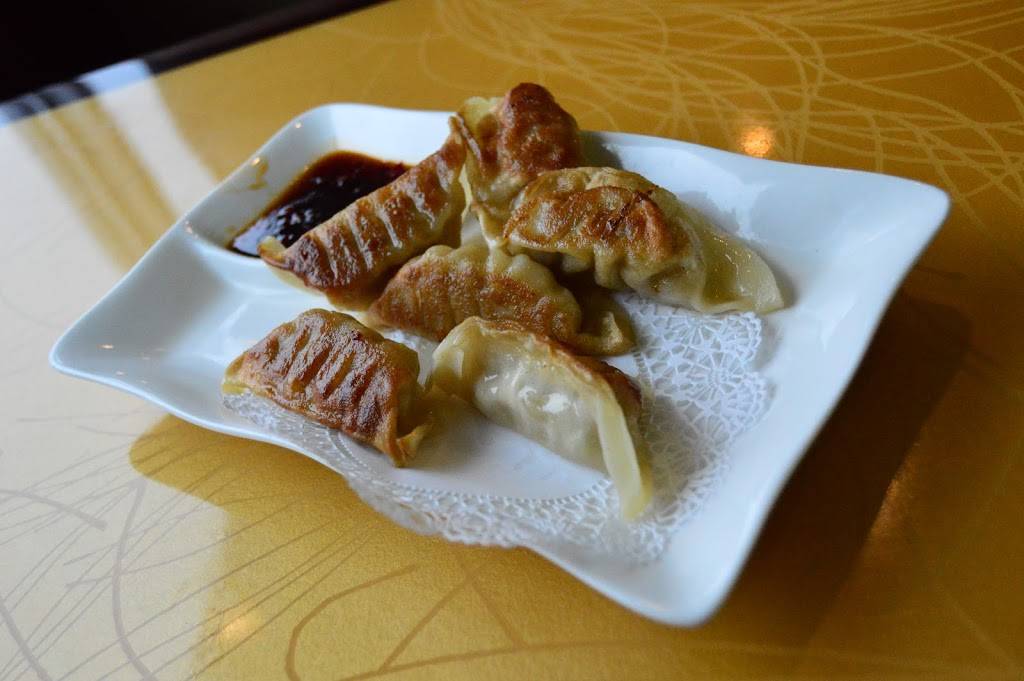 China Dragon | restaurant | 170 Rivendell Ct #7, Winchester, VA 22603, USA | 5407230730 OR +1 540-723-0730