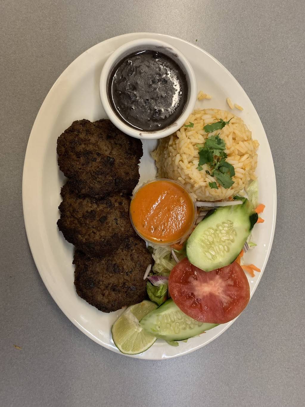 Pupuseria Marelyn | restaurant | 1622 Dodds Ave, Chattanooga, TN 37404, USA | 4235411904 OR +1 423-541-1904