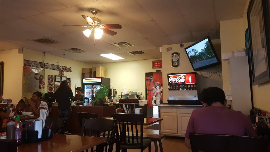 Pho Ha Long Restaurant | restaurant | 6424 Northwest Loop 410 #104, San Antonio, TX 78238, USA | 2105214507 OR +1 210-521-4507