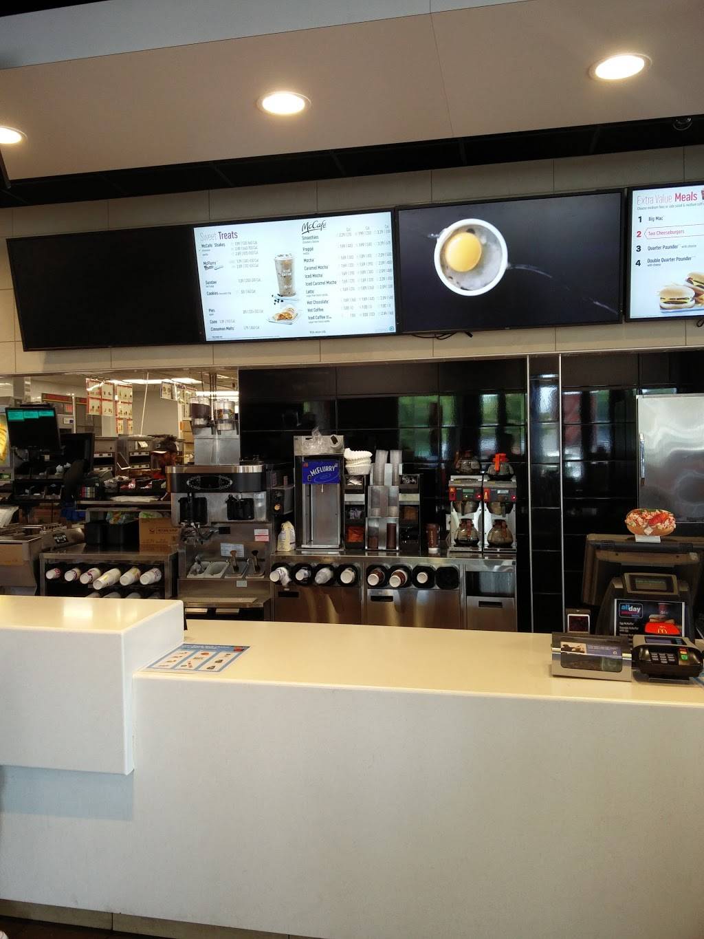 McDonalds | cafe | 391 Central Ave, Albany, NY 12206, USA | 5184629998 OR +1 518-462-9998