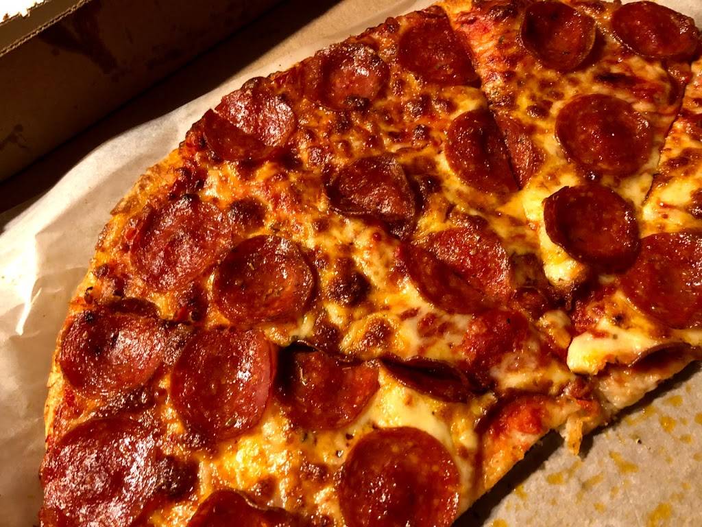 Gioninos Pizzeria | restaurant | 3571 Brookwall Dr, Fairlawn, OH 44333, USA | 3306700900 OR +1 330-670-0900