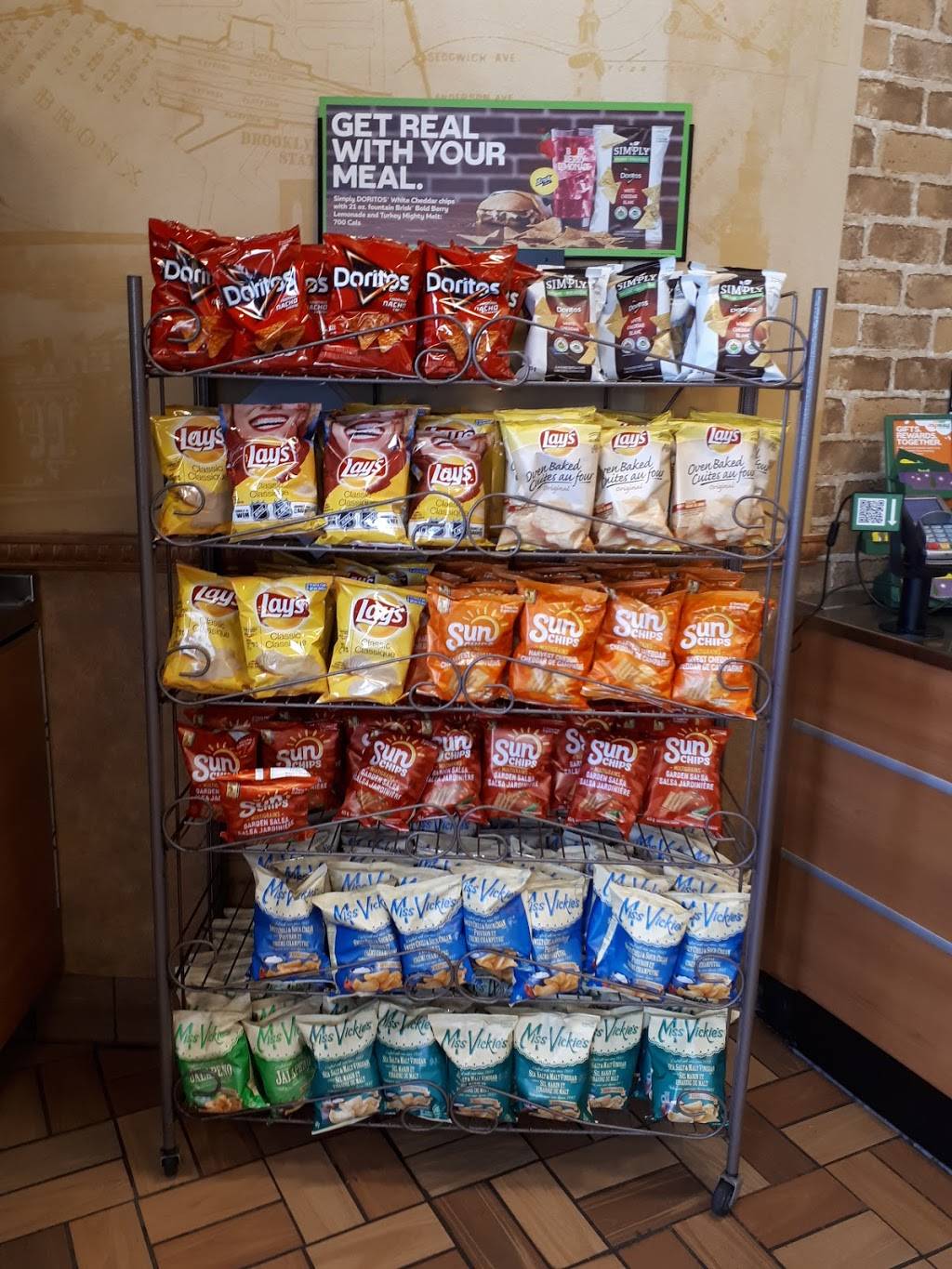 Subway | restaurant | 572 Niagara St N, Welland, ON L3C 6T8, Canada | 9057140677 OR +1 905-714-0677