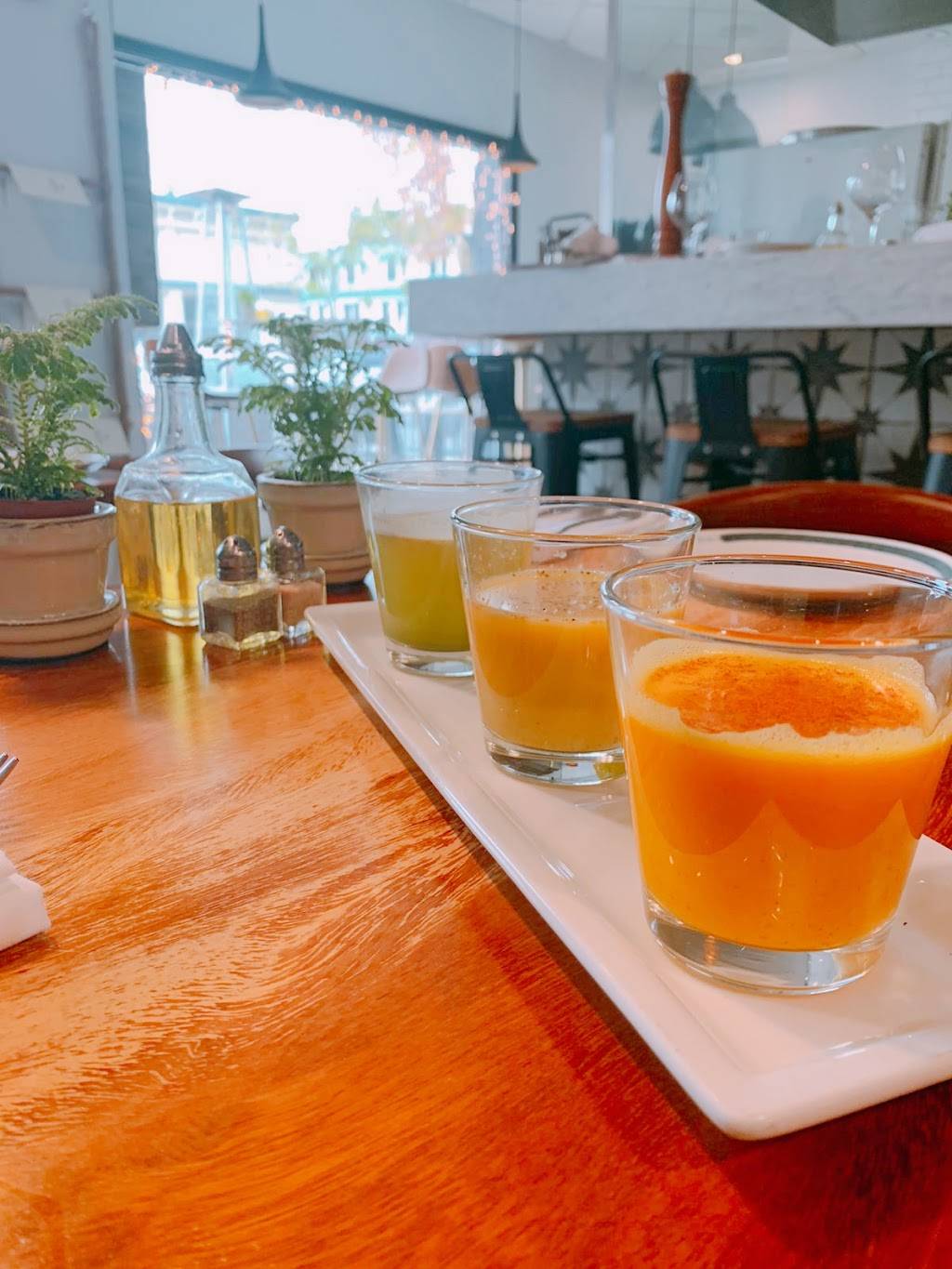 Brava Garden Eatery | night club | 724 Main St, Pleasanton, CA 94566, USA | 9253988665 OR +1 925-398-8665