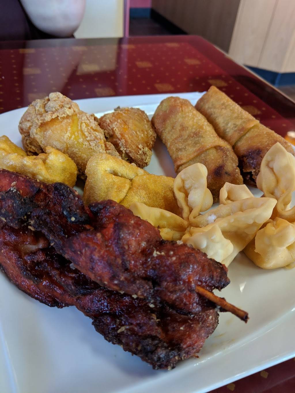 Lings Bistro | restaurant | 1550 SW Wanamaker Rd #100a, Topeka, KS 66604, USA | 7852710050 OR +1 785-271-0050