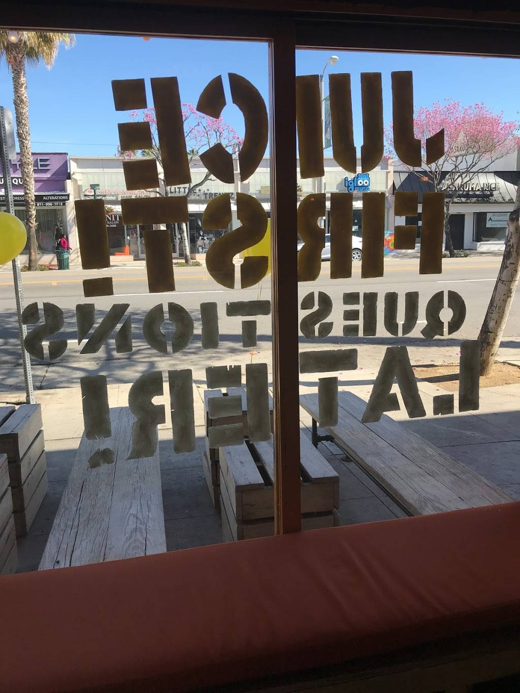 Juice Crafters - Juice Bar | restaurant | 14550 Ventura Blvd, Sherman Oaks, CA 91403, USA | 8183054844 OR +1 818-305-4844