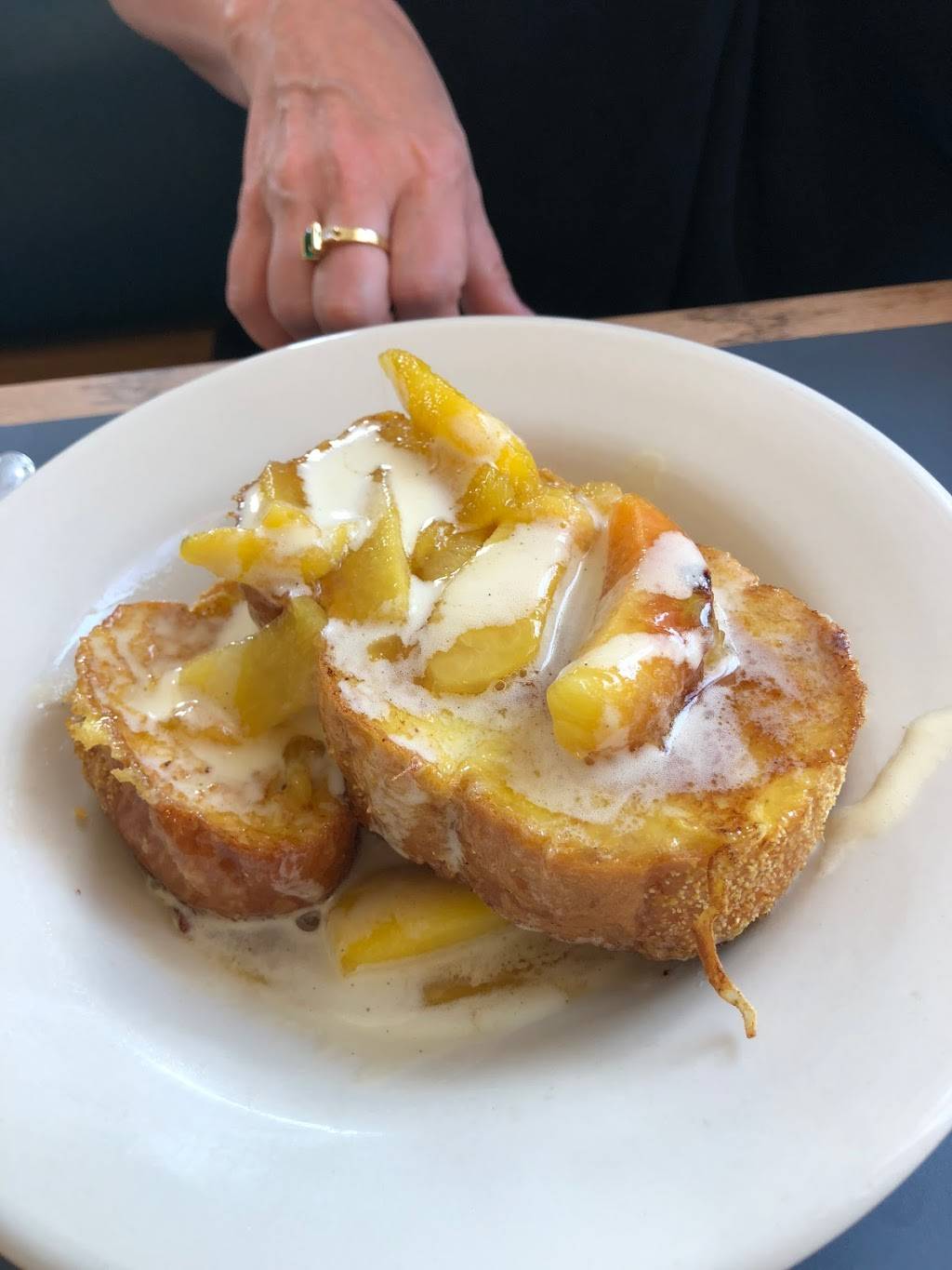 Chatham Diner and Leos Catering | restaurant | 3842 Gap Newport Pike, West Grove, PA 19390, USA | 6103455956 OR +1 610-345-5956