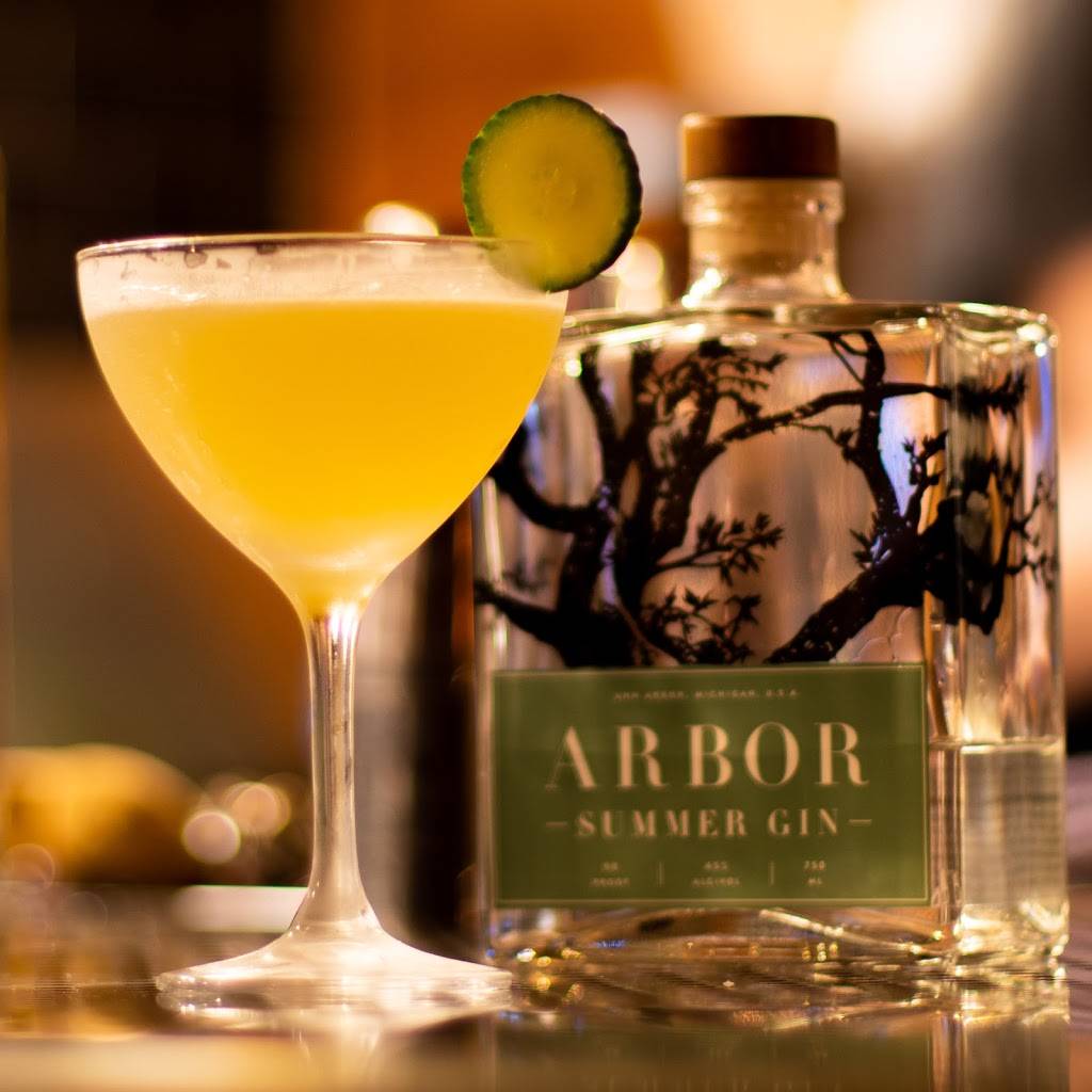 The Relief & Resource Co. | restaurant | 113 1/2, Mill St, Fenton, MI 48430, USA | 8102151100 OR +1 810-215-1100