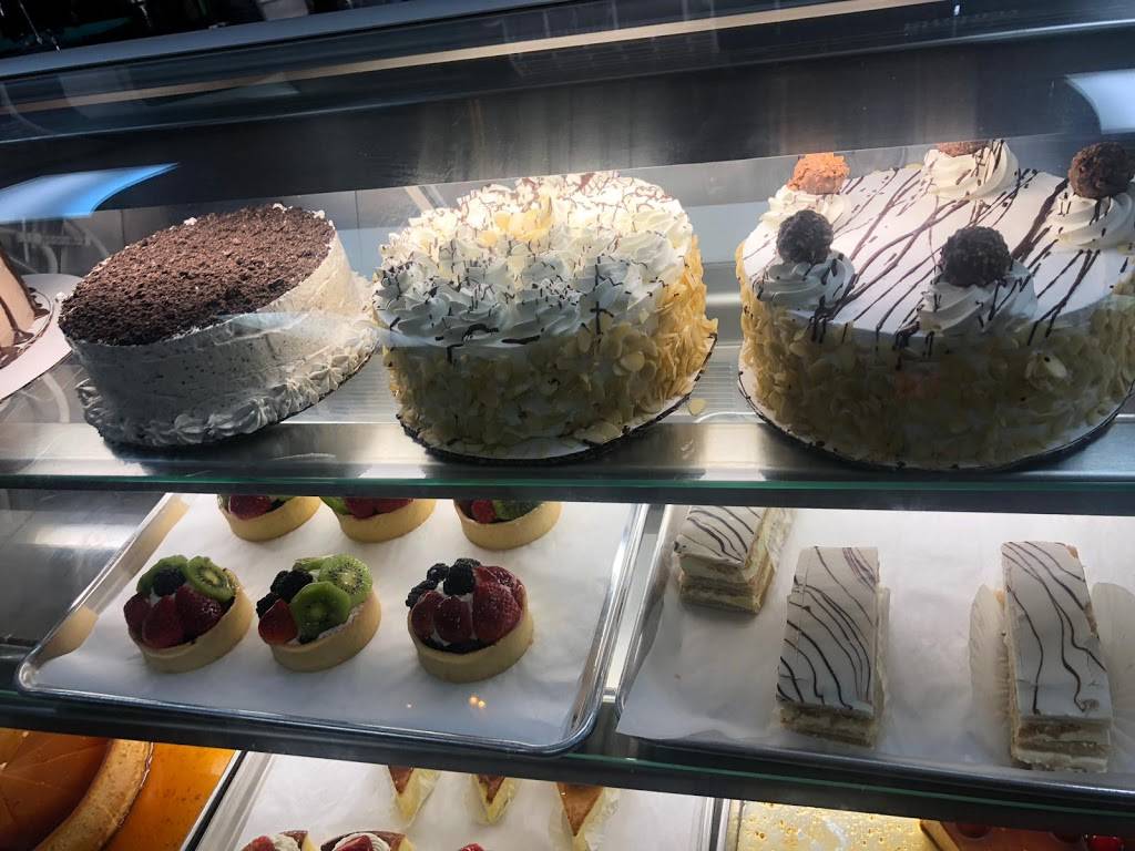 La Patrona Bakery | bakery | 2000 Falcon Trace Blvd Suite 160, Orlando, FL 32837, USA | 4076013466 OR +1 407-601-3466