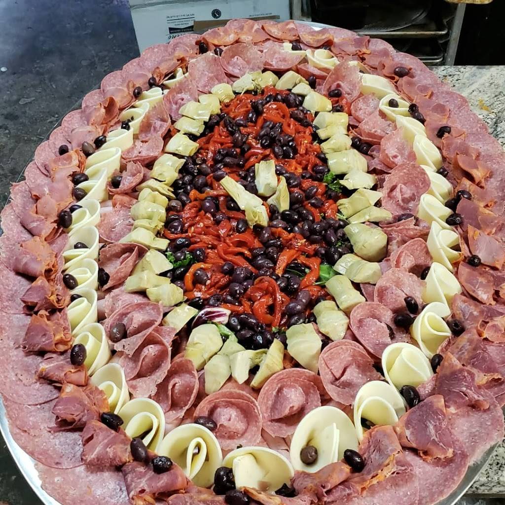 Scarpinos Family Restaurant | restaurant | 6152 14th St W, Bradenton, FL 34207, USA | 9417568100 OR +1 941-756-8100