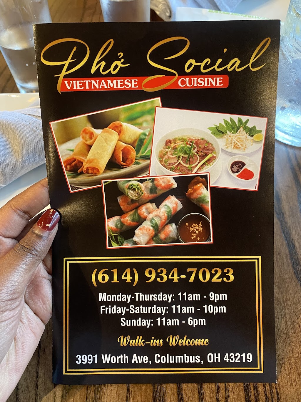 pho social at easton | restaurant | 3991 Worth Ave, Columbus, OH 43219, USA | 6149347023 OR +1 614-934-7023