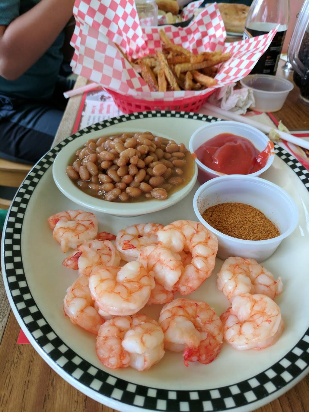 Harshbargers Sub N Malt | restaurant | 716 Swamp Rd, Mifflintown, PA 17059, USA | 7174365386 OR +1 717-436-5386