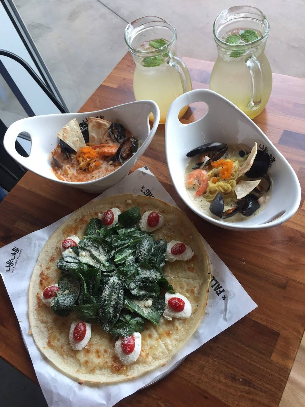 Nipong Naepong | restaurant | 450 S Western Ave 3rd floor, Los Angeles, CA 90020, USA | 2134877000 OR +1 213-487-7000