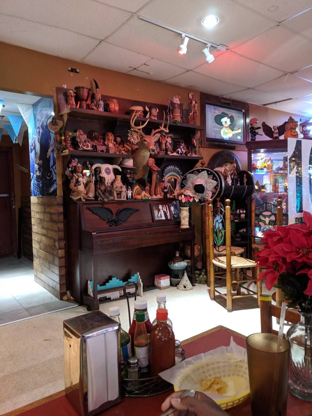 Tajin Mexican Grill | restaurant | 6439 W 34th St, Indianapolis, IN 46224, USA | 3172977025 OR +1 317-297-7025