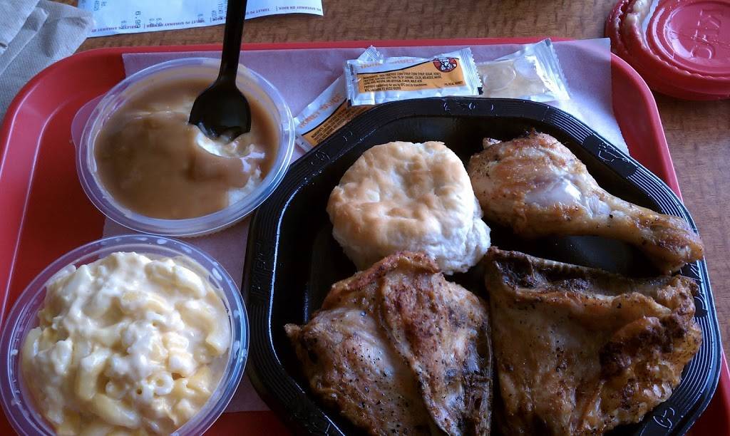 KFC | restaurant | 1361 N Opdyke Rd, Auburn Hills, MI 48326, USA | 2484750949 OR +1 248-475-0949