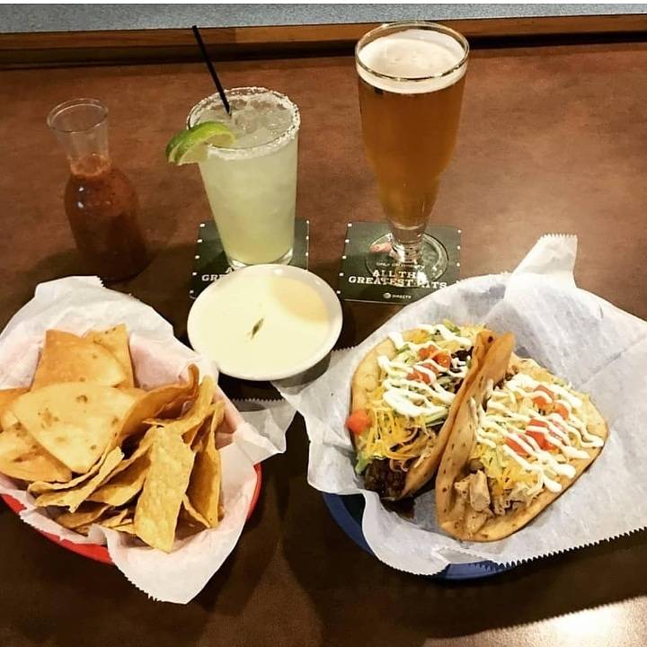 Report In Pub | restaurant | 12100 W Center Rd #204, Omaha, NE 68144, USA | 4029164438 OR +1 402-916-4438