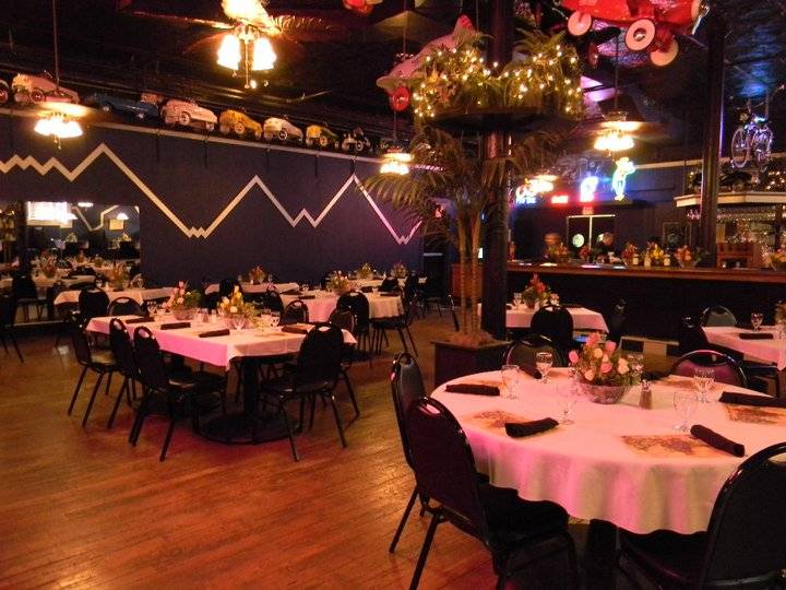 The Bistro Off Broadway | restaurant | 117 E 5th St, Greenville, OH 45331, USA | 9373165000 OR +1 937-316-5000