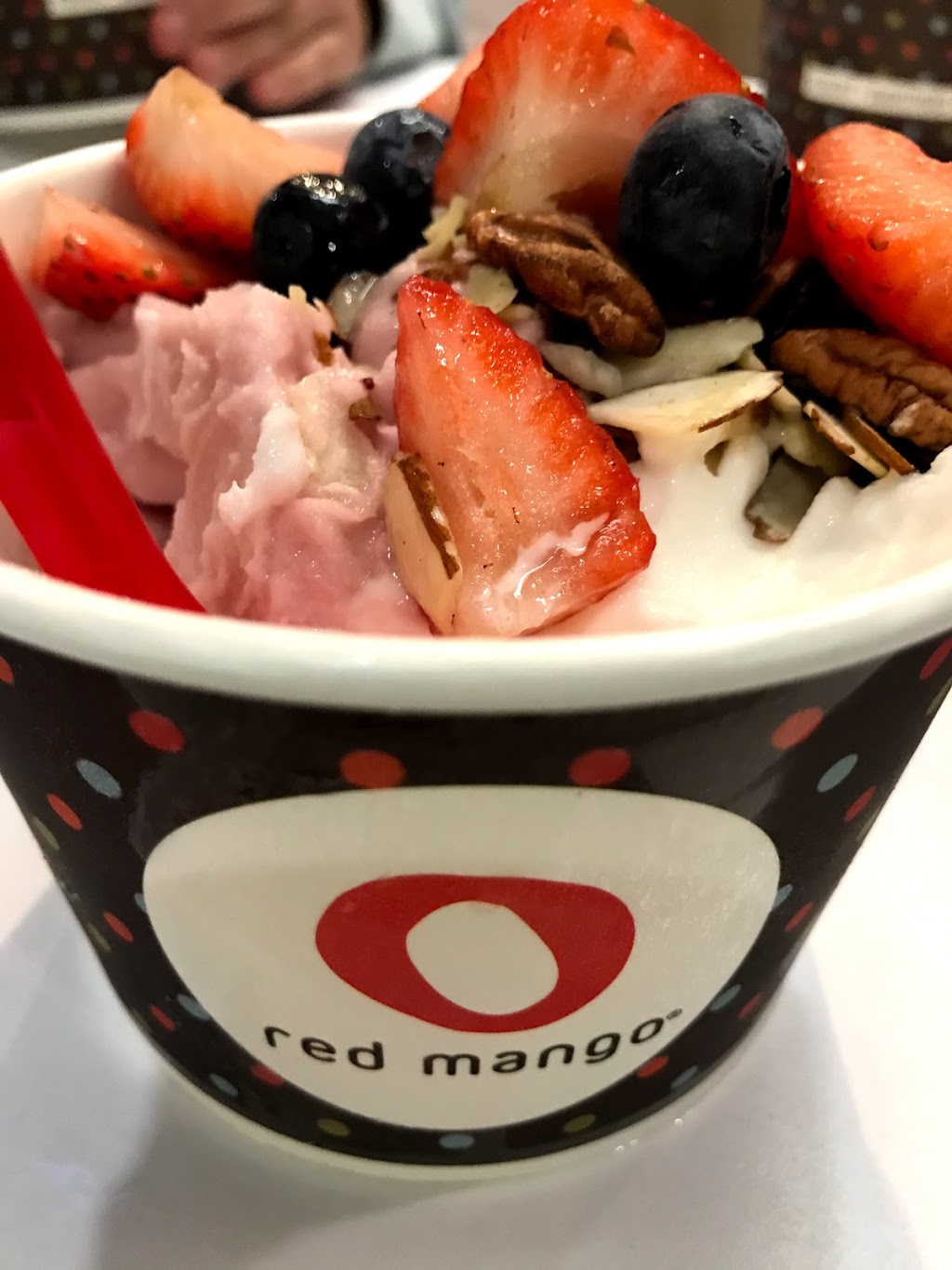 Red Mango | restaurant | 364 Maine Mall Rd, South Portland, ME 04106, USA | 2078993699 OR +1 207-899-3699