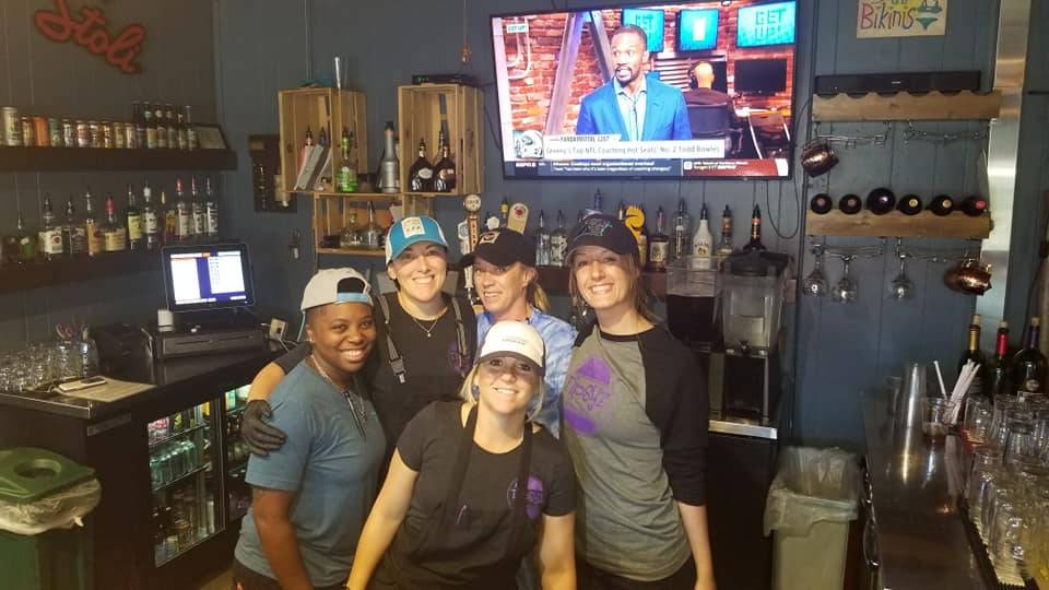 Tipsyz Tavern & Grill | restaurant | 805 Westchester Dr, High Point, NC 27262, USA | 3368870230 OR +1 336-887-0230