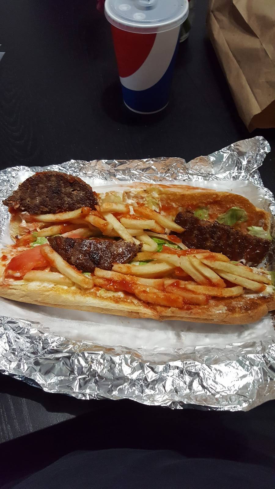 Crown Fried Chicken | restaurant | 849 E Allegheny Ave, Philadelphia, PA 19134, USA | 2157394814 OR +1 215-739-4814