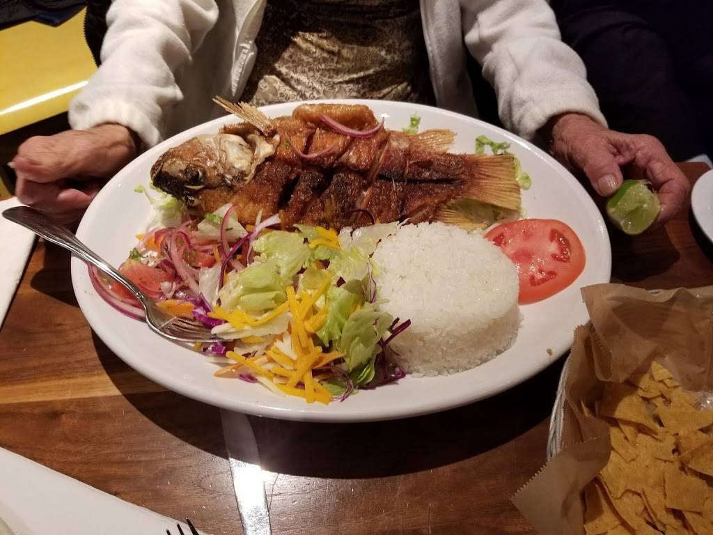 Puerto Vallarta | restaurant | 98 Newtown Rd, Danbury, CT 06810, USA | 2038269884 OR +1 203-826-9884