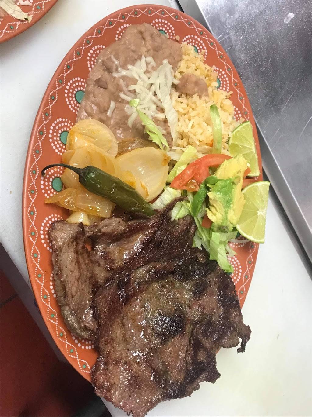 Taqueria mike | restaurant | 1499 S Peachtree Rd, Mesquite, TX 75180, USA | 2146358628 OR +1 214-635-8628