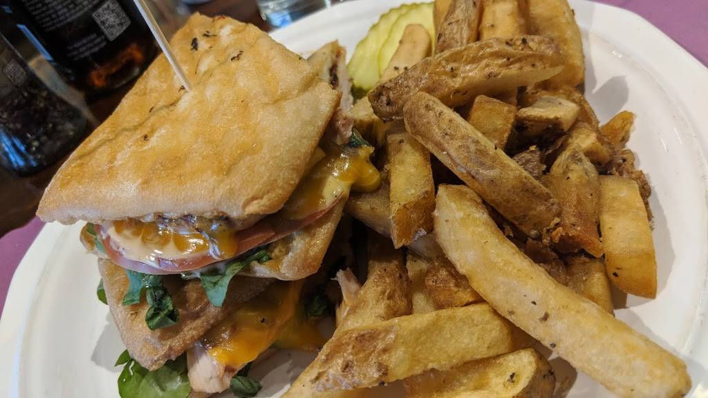 Penns Tavern Historical Waterfront Restaurant | restaurant | 113 River Rd Route 147, Sunbury, PA 17801, USA | 5702862007 OR +1 570-286-2007