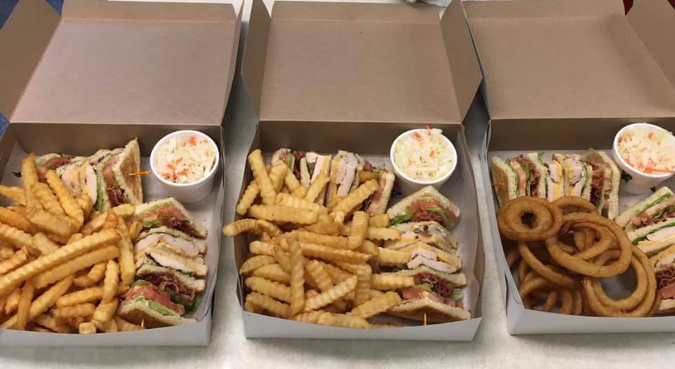 Bulls Eye Pizza Amherstburg | restaurant | 139 Sandwich St S, Amherstburg, ON N9V 1Z9, Canada | 5197361221 OR +1 519-736-1221