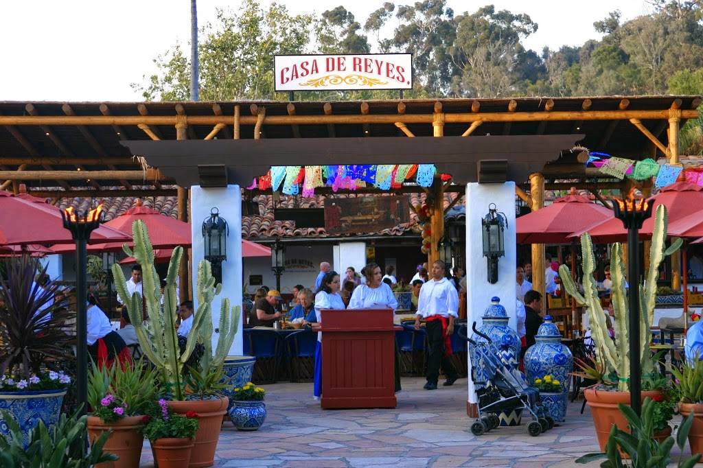 Casa de Reyes | restaurant | 2754 Calhoun St, San Diego, CA 92110, USA | 6192973100 OR +1 619-297-3100