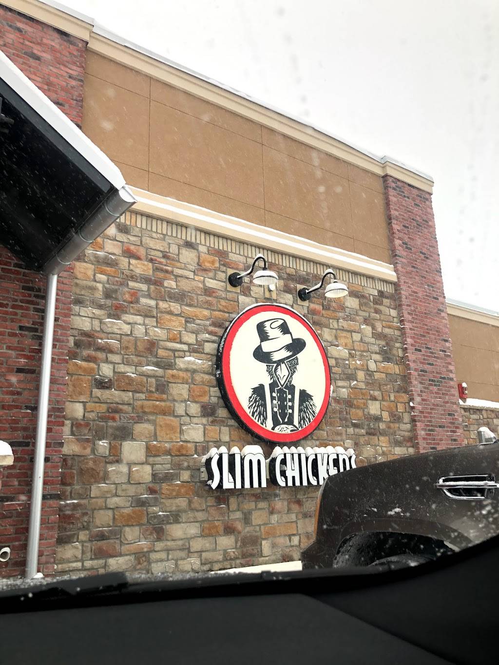 Slim Chickens | restaurant | 9001 W 135th St, Overland Park, KS 66221, USA | 9132839124 OR +1 913-283-9124