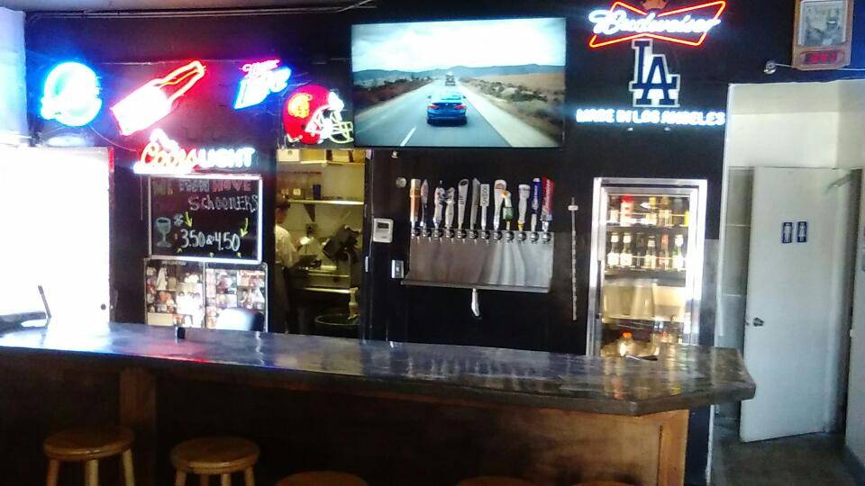 Carlos Pizza House | restaurant | 13230 Woodruff Ave, Downey, CA 90242, USA | 5628036753 OR +1 562-803-6753