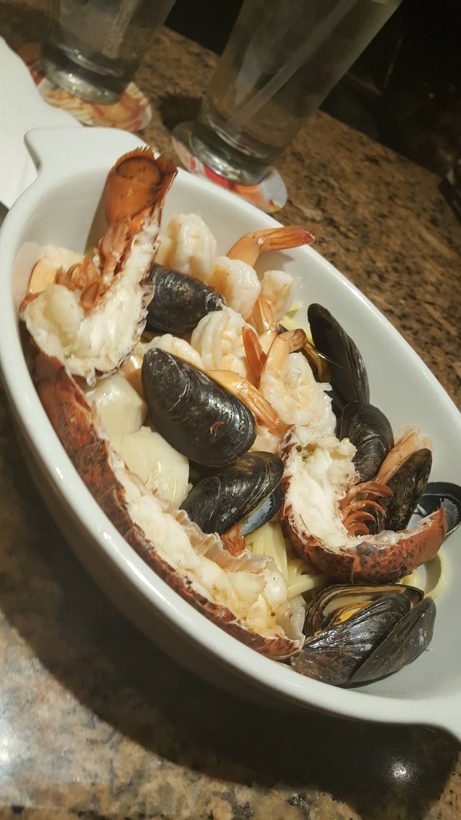 Red Lobster | restaurant | 3915 W 211th St, Matteson, IL 60443, USA | 7084818510 OR +1 708-481-8510