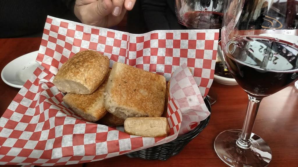 Fratellos restaurant | restaurant | 2852 Kitty Hawk Rd, Livermore, CA 94551, USA | 9252949771 OR +1 925-294-9771