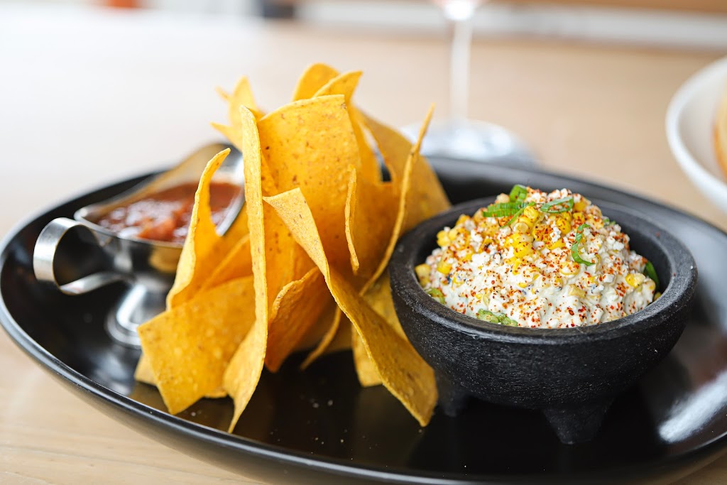 Tap 42 Craft Kitchen & Bar - Coral Gables | restaurant | 301 Giralda Ave, Coral Gables, FL 33134, USA | 7863911566 OR +1 786-391-1566