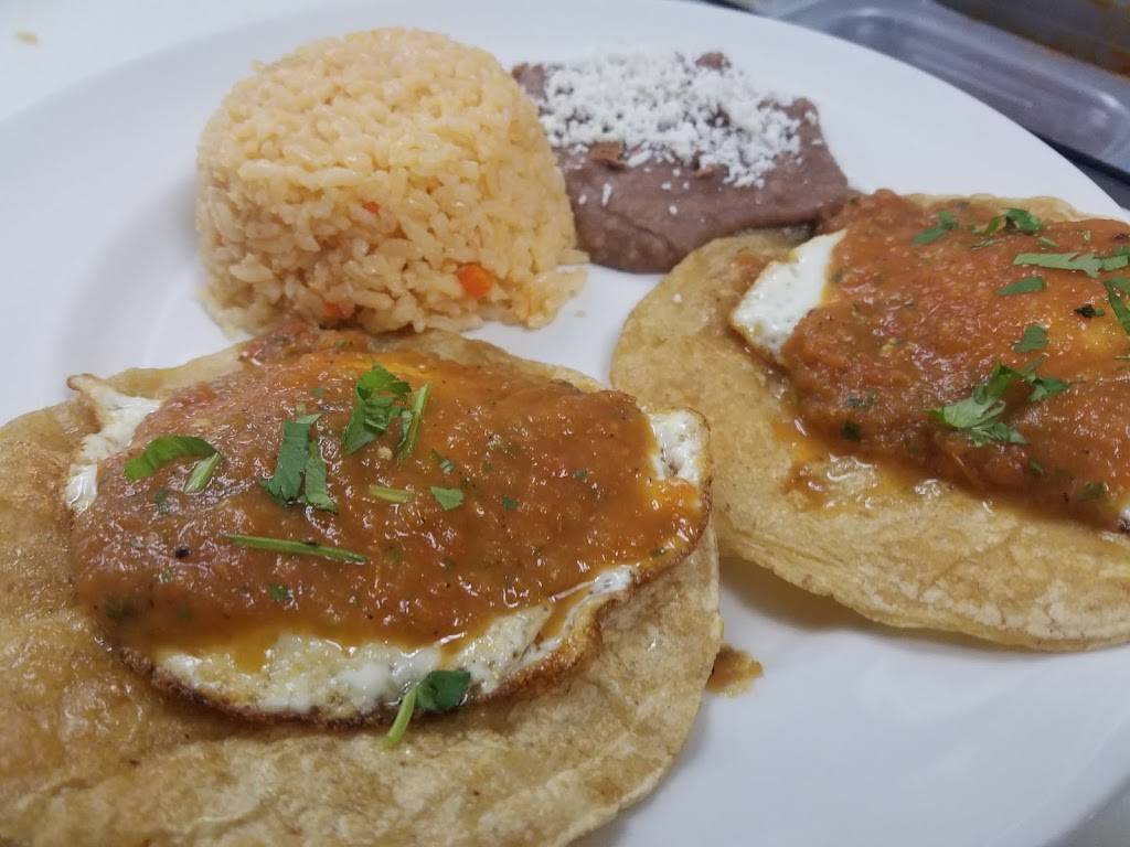 El New Chapala Restaurant | restaurant | 3537 E 106th St, Chicago, IL 60617, USA | 7739027829 OR +1 773-902-7829