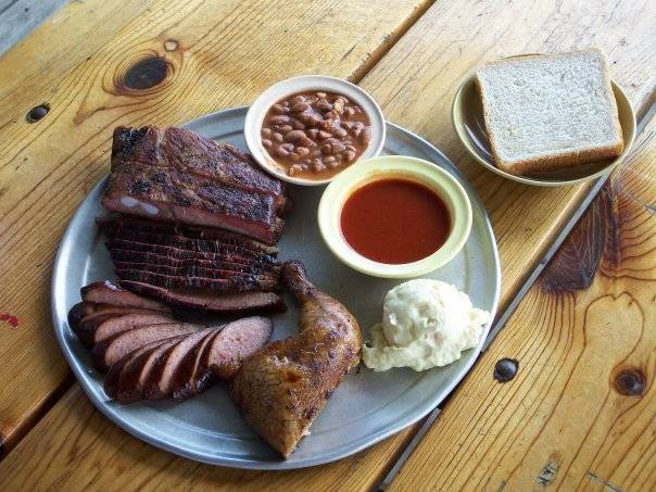 Hickory Hollow Restaurant and Catering | restaurant | 8038 Fallbrook Dr, Houston, TX 77064, USA | 2814695323 OR +1 281-469-5323