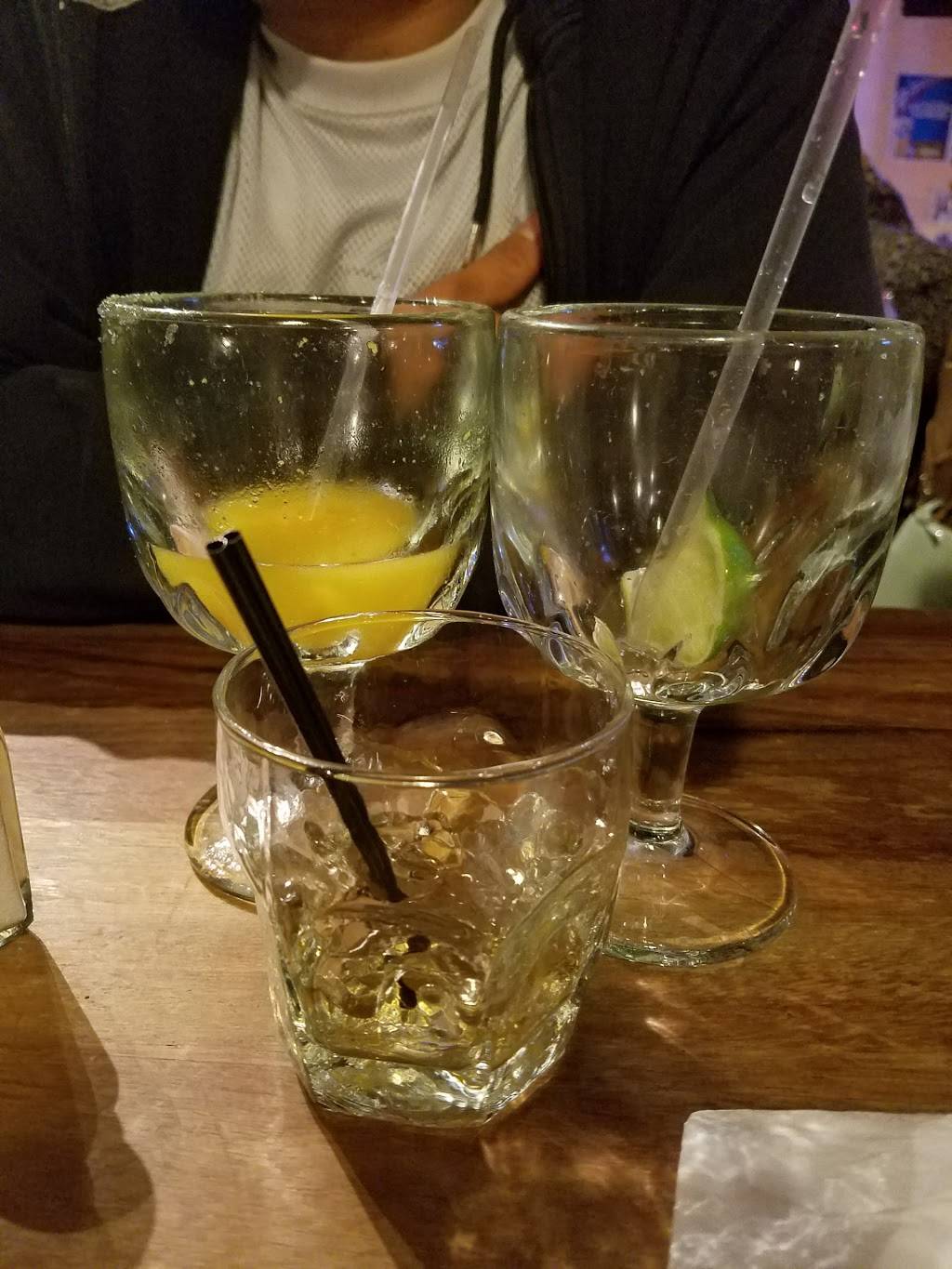 Plaza Azteca | restaurant | 101 Seminole Ct, Charlottesville, VA 22901, USA | 4349641045 OR +1 434-964-1045