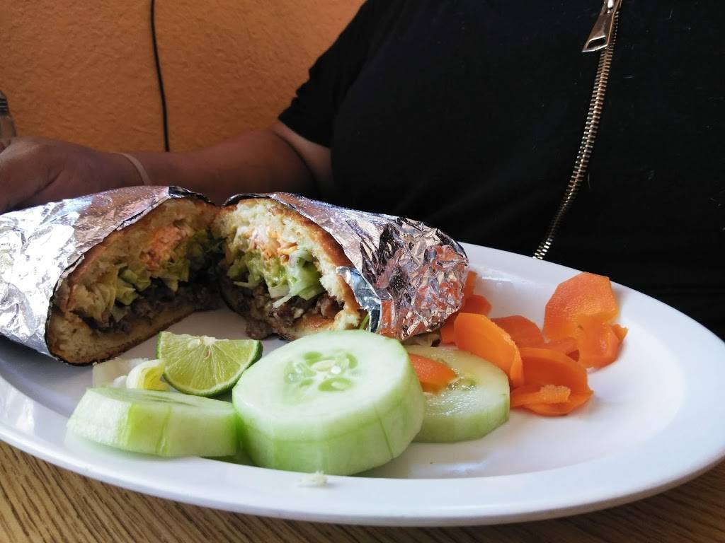 El Snappy Mexican Food And More | restaurant | 3520 S Central Ave, Phoenix, AZ 85040, USA | 6023170526 OR +1 602-317-0526