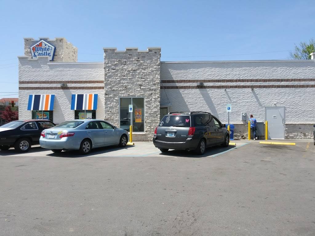 White Castle | restaurant | 1701 E Spring St, New Albany, IN 47150, USA | 8129457864 OR +1 812-945-7864
