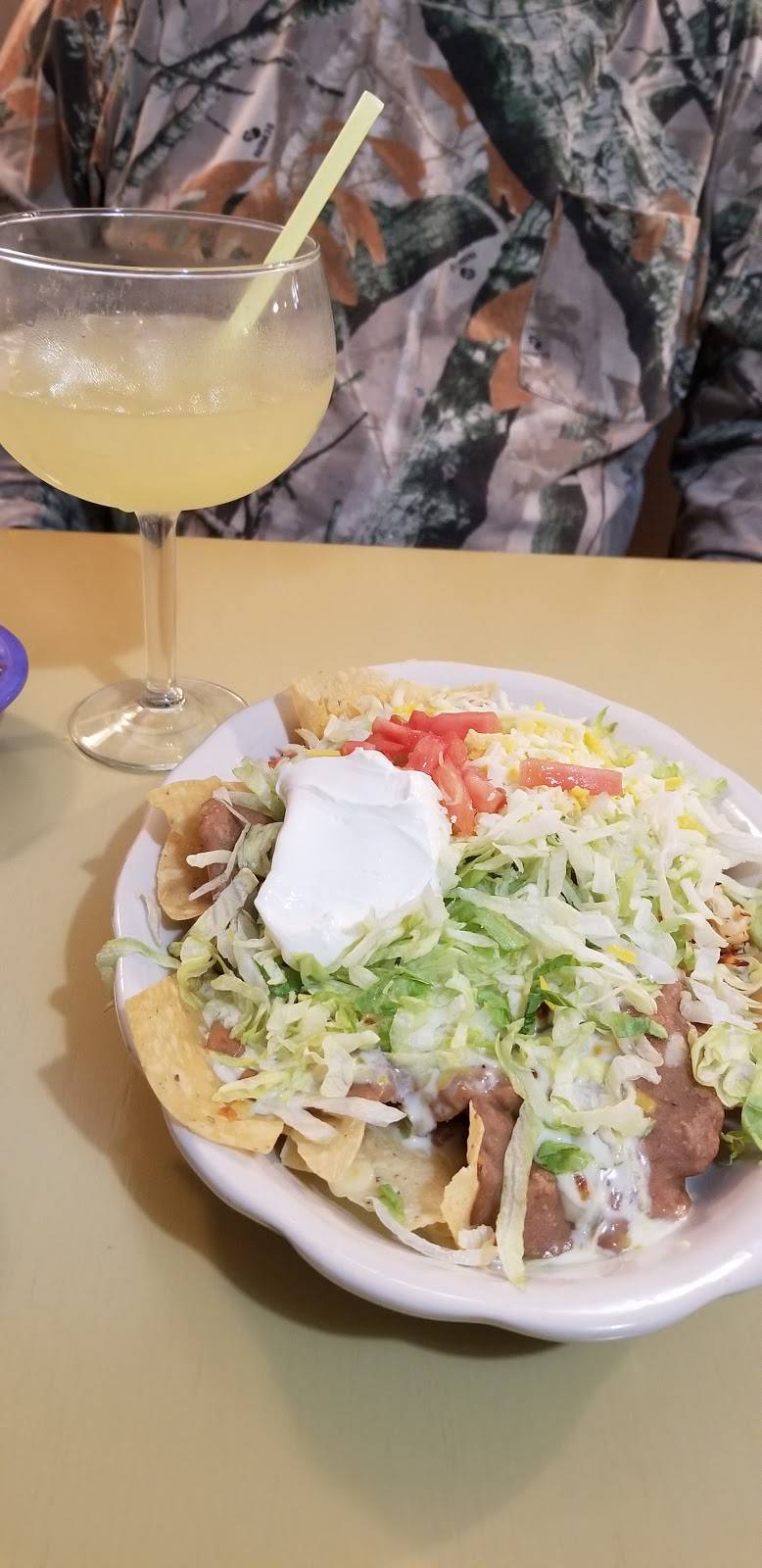 El Centenario | restaurant | 351 S Main St, Gravois Mills, MO 65037, USA | 5735257090 OR +1 573-525-7090