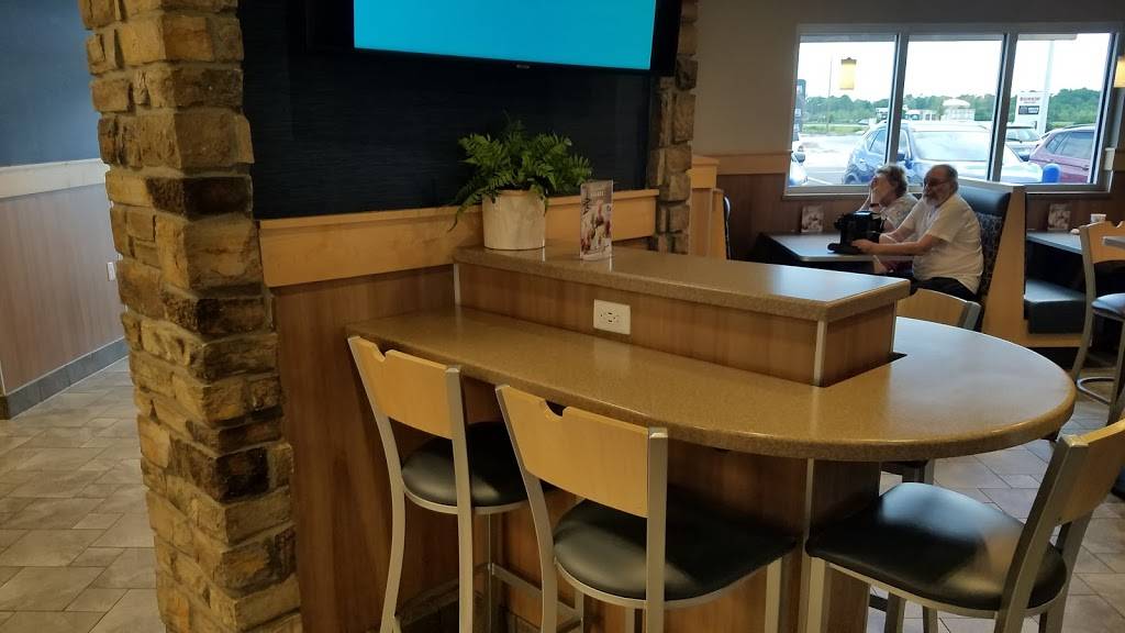 Culvers | restaurant | 889 W Mitchell Hammock Rd, Oviedo, FL 32765, USA | 4075425238 OR +1 407-542-5238