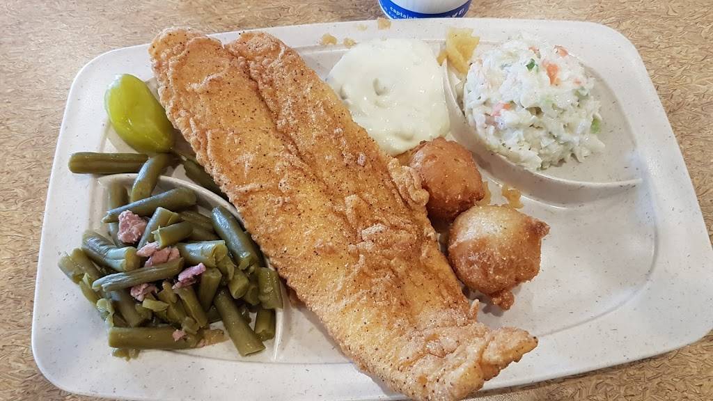 Captain Ds | restaurant | 203 Cooley Way, Villa Rica, GA 30180, USA | 6788408000 OR +1 678-840-8000