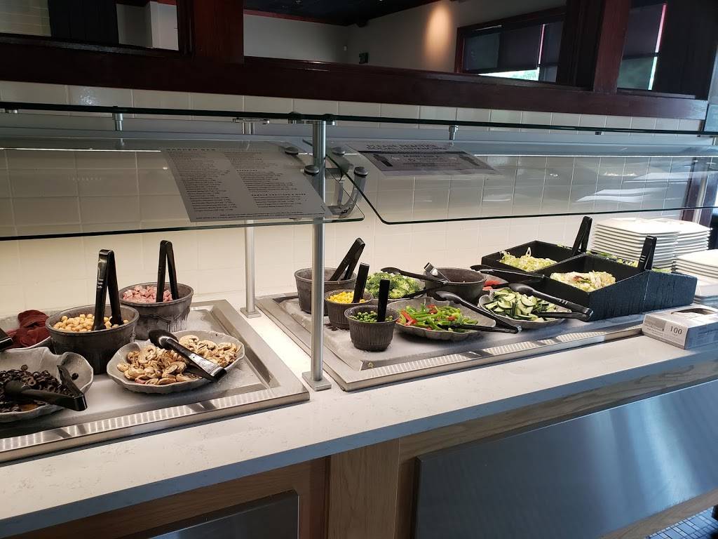 Ruby Tuesday | restaurant | 8905 Red Oak Blvd, Charlotte, NC 28217, USA | 7045255025 OR +1 704-525-5025