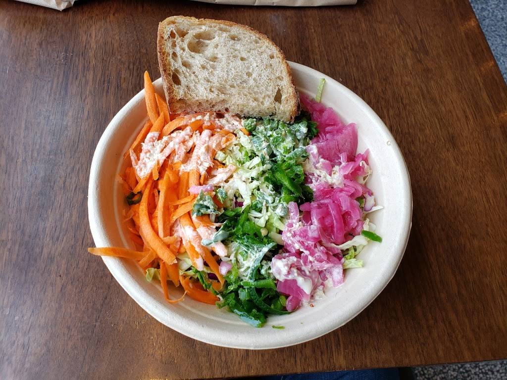 Chopt Creative Salad | restaurant | 225 Liberty St, New York, NY 10281, USA | 6467620054 OR +1 646-762-0054